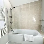 Warehouse 울버스톤